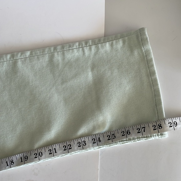 Levi’s Premium Wedgie Straight Corduroy Light Minty Green High Waist Pants sz 30 - Picture 7 of 9